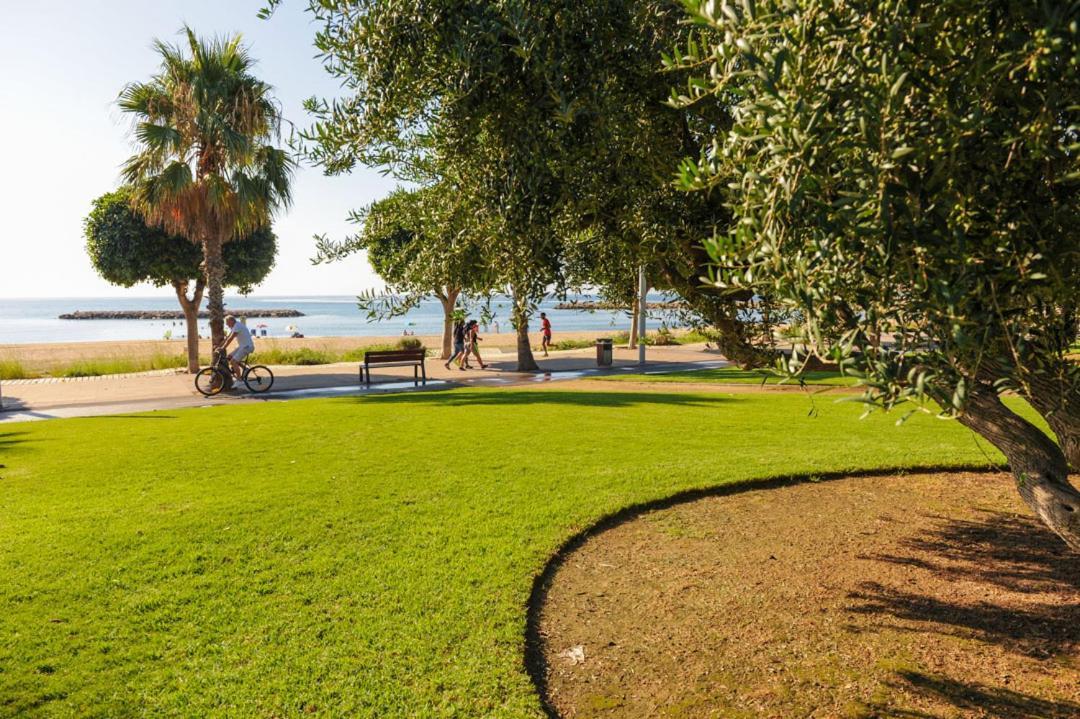 Casa Del Dorado Playa Cambrils Villa Luaran gambar