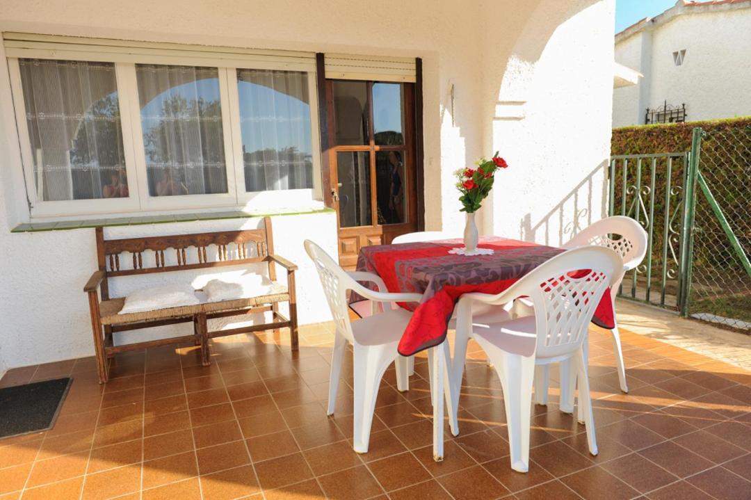 Casa Del Dorado Playa Cambrils Villa Luaran gambar