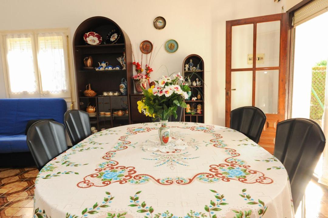 Casa Del Dorado Playa Cambrils Villa Luaran gambar
